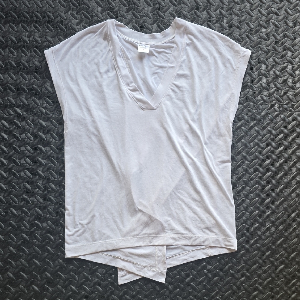 Athleta Women's Explore Tie Back White Tee- M